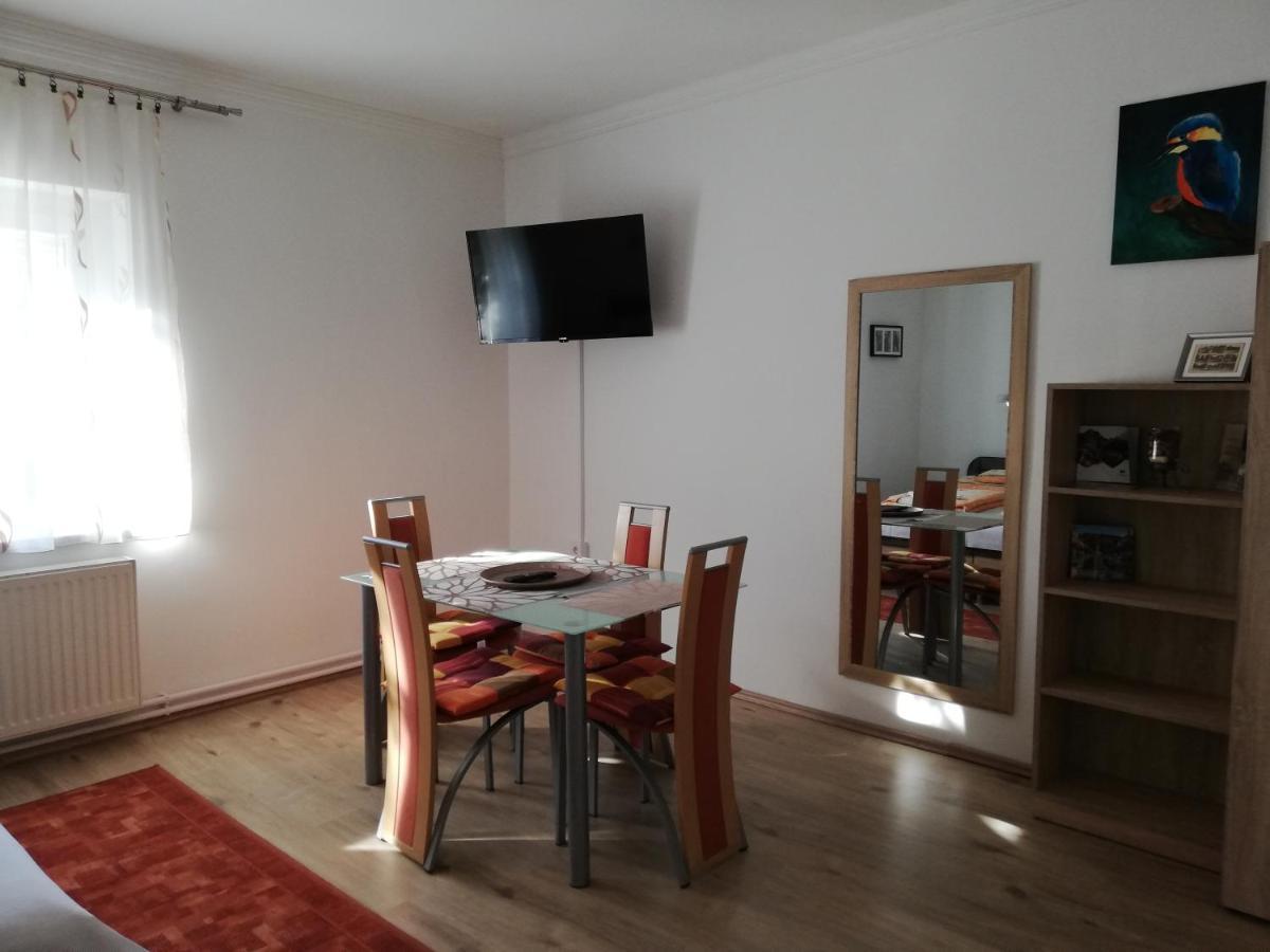 Hotel Fuege Vendeghaz Miszkolc Zewnętrze zdjęcie