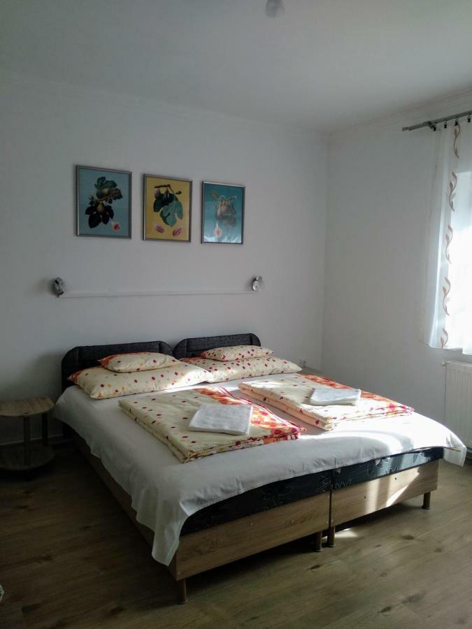 Hotel Fuege Vendeghaz Miszkolc Zewnętrze zdjęcie