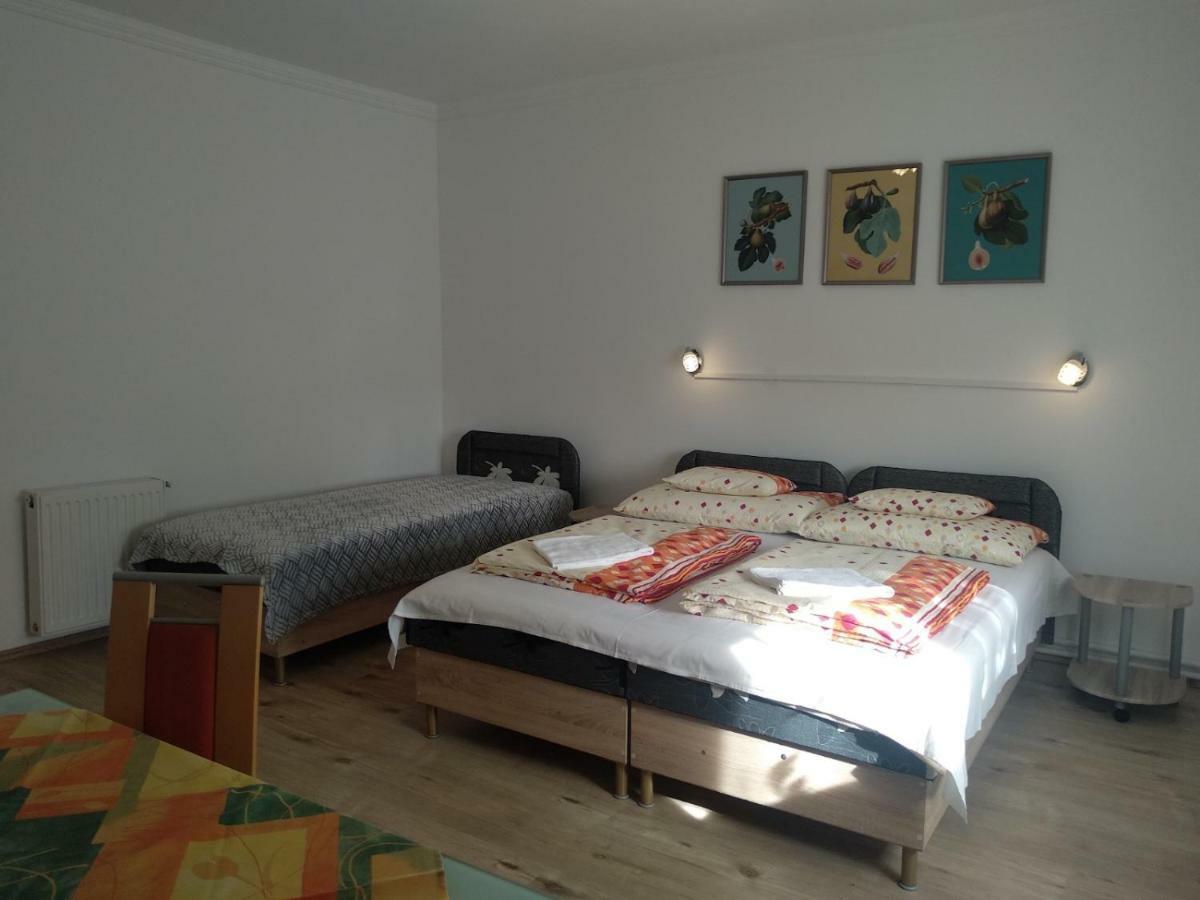 Hotel Fuege Vendeghaz Miszkolc Zewnętrze zdjęcie